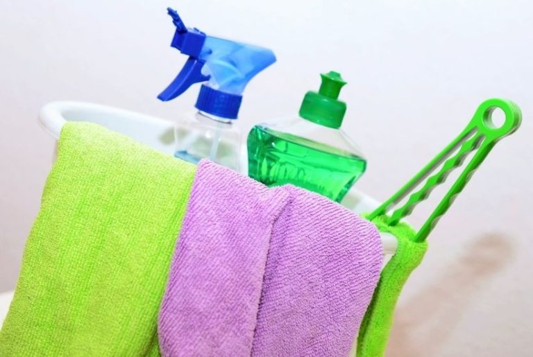3 Awesome Ways to Create a Weekly Cleaning Routine